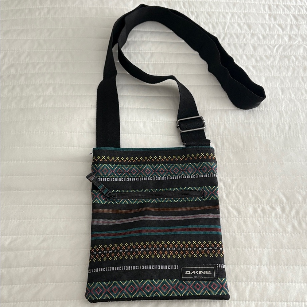 Dakine Multicolor Patterned Crossbody  Bag